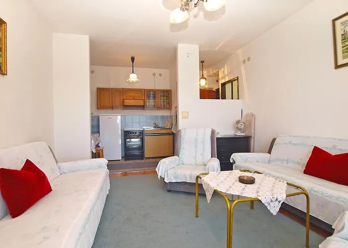 Apartman Franko 1586 Póla