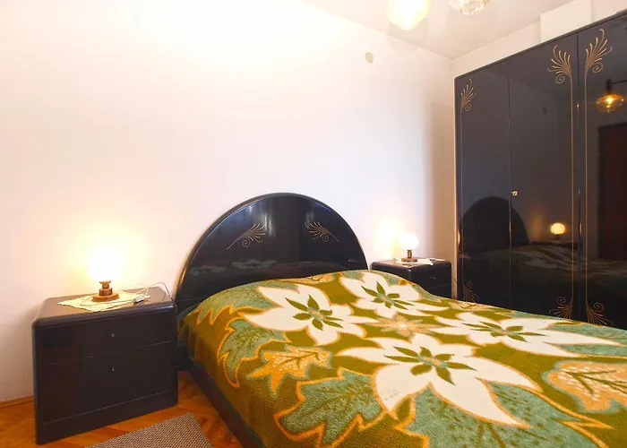 Apartman Franko 1586 *