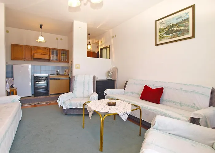 Apartman Franko 1586 *