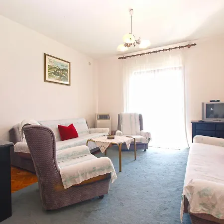Franko 1586 Apartmán