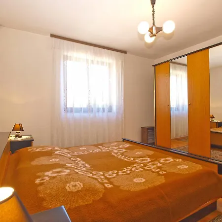Franko 1586 Apartmán *