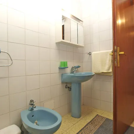 Franko 1586 * Пула