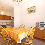 Apartamento Franko 1586 *