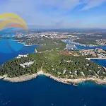 Franko 1586 * Pula